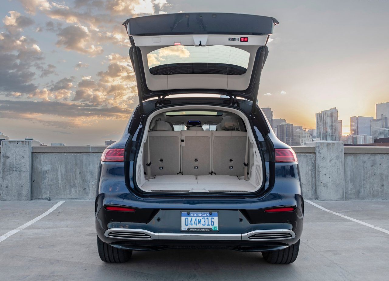2023 - MERCEDES-BENZ EQS SUV, foto 222