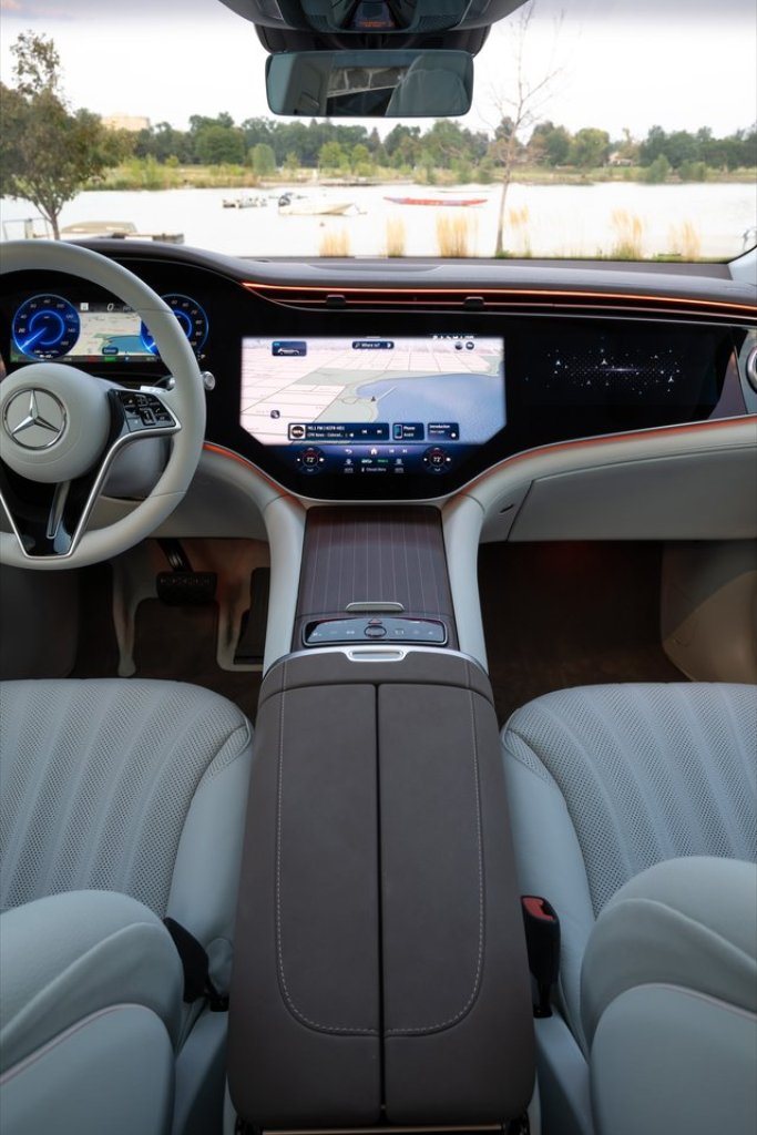 2023 - MERCEDES-BENZ EQS SUV, foto 243