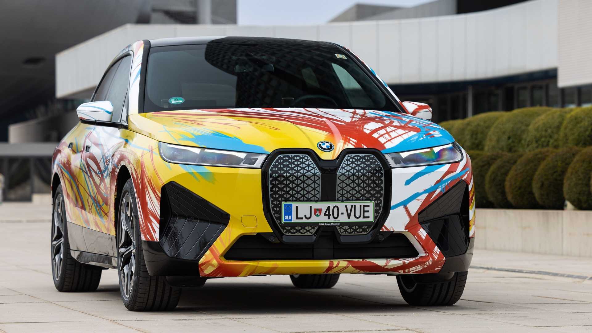 2022 - BMW iX ART CAR SLOVENIA, foto 8