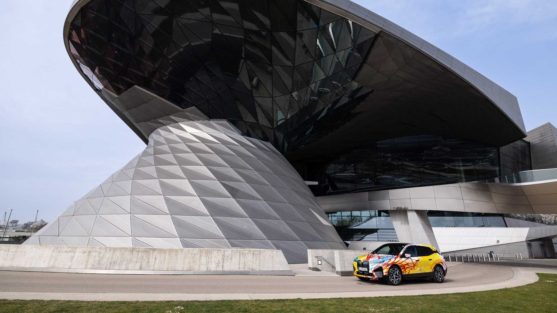 2022 - BMW iX ART CAR SLOVENIA, foto 9
