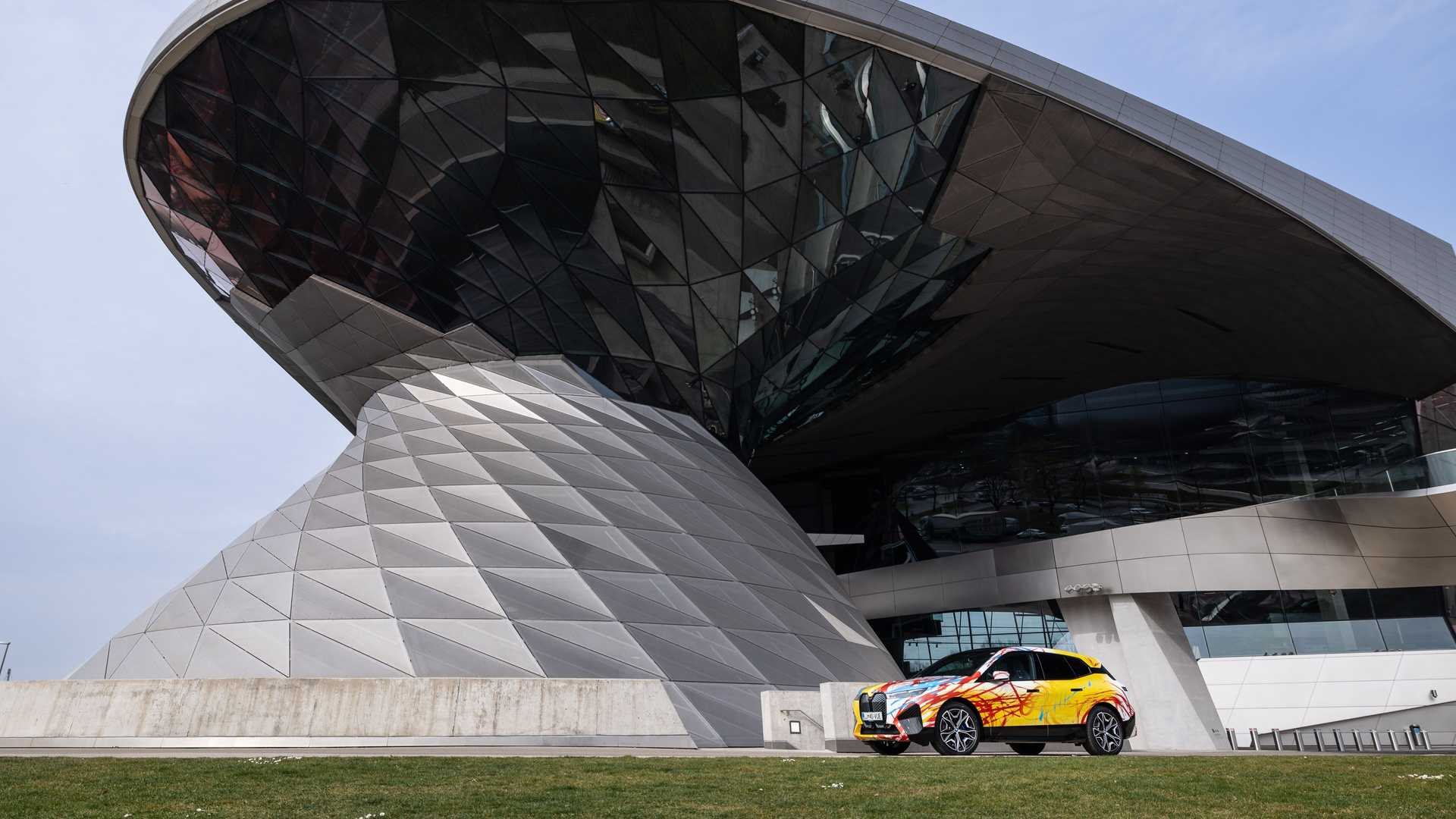 2022 - BMW iX ART CAR SLOVENIA, foto 10