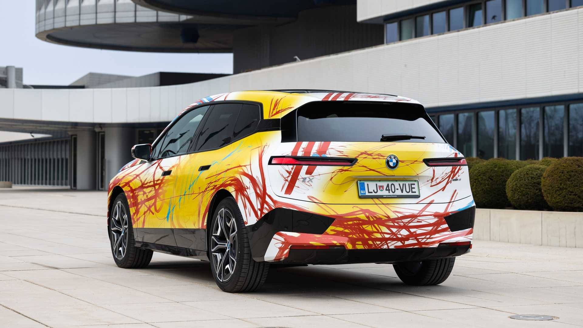 2022 - BMW iX ART CAR SLOVENIA, foto 16