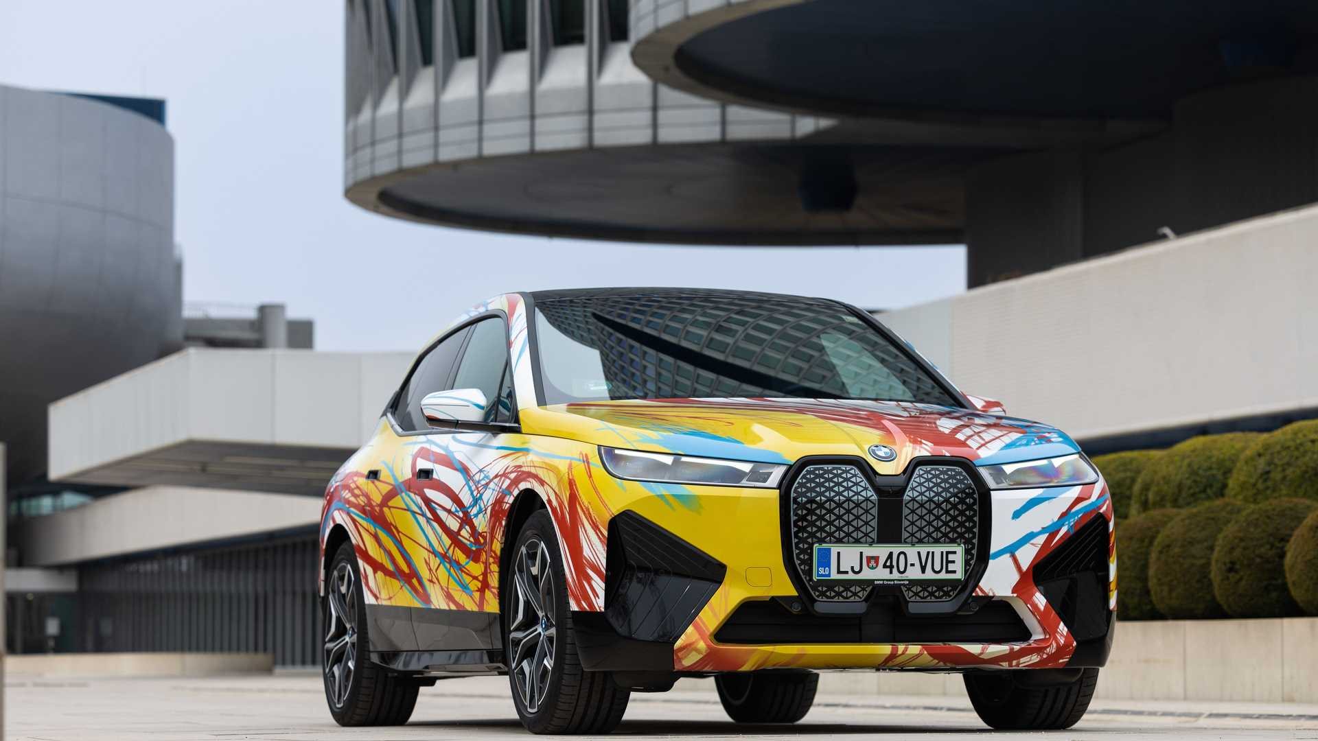 2022 - BMW iX ART CAR SLOVENIA, foto 18