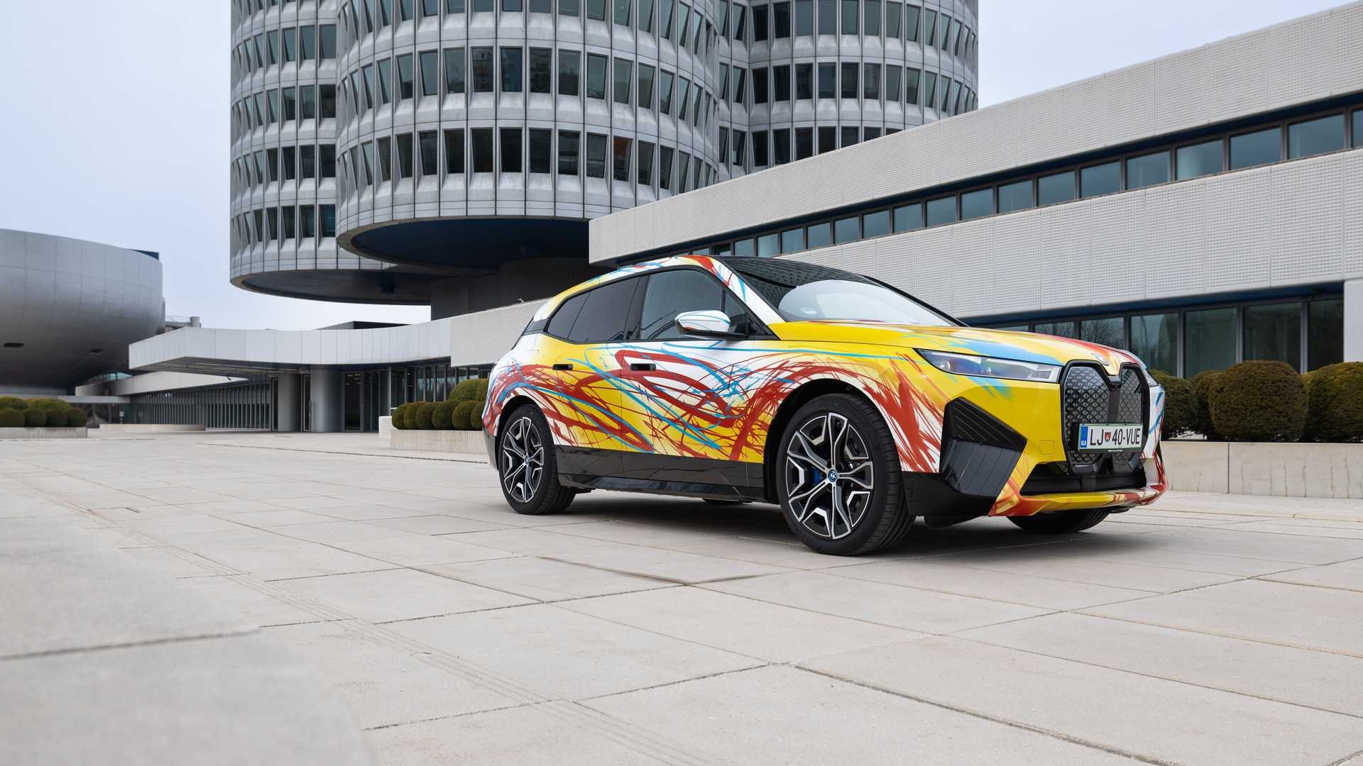2022 - BMW iX ART CAR SLOVENIA, foto 19
