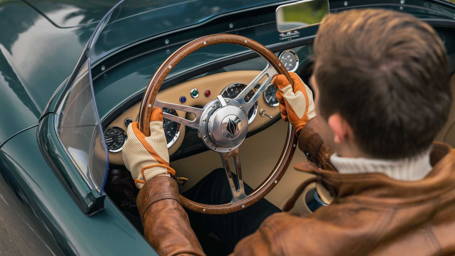 AUSTIN-HEALEY RESTOMOD BY CATON, foto 8