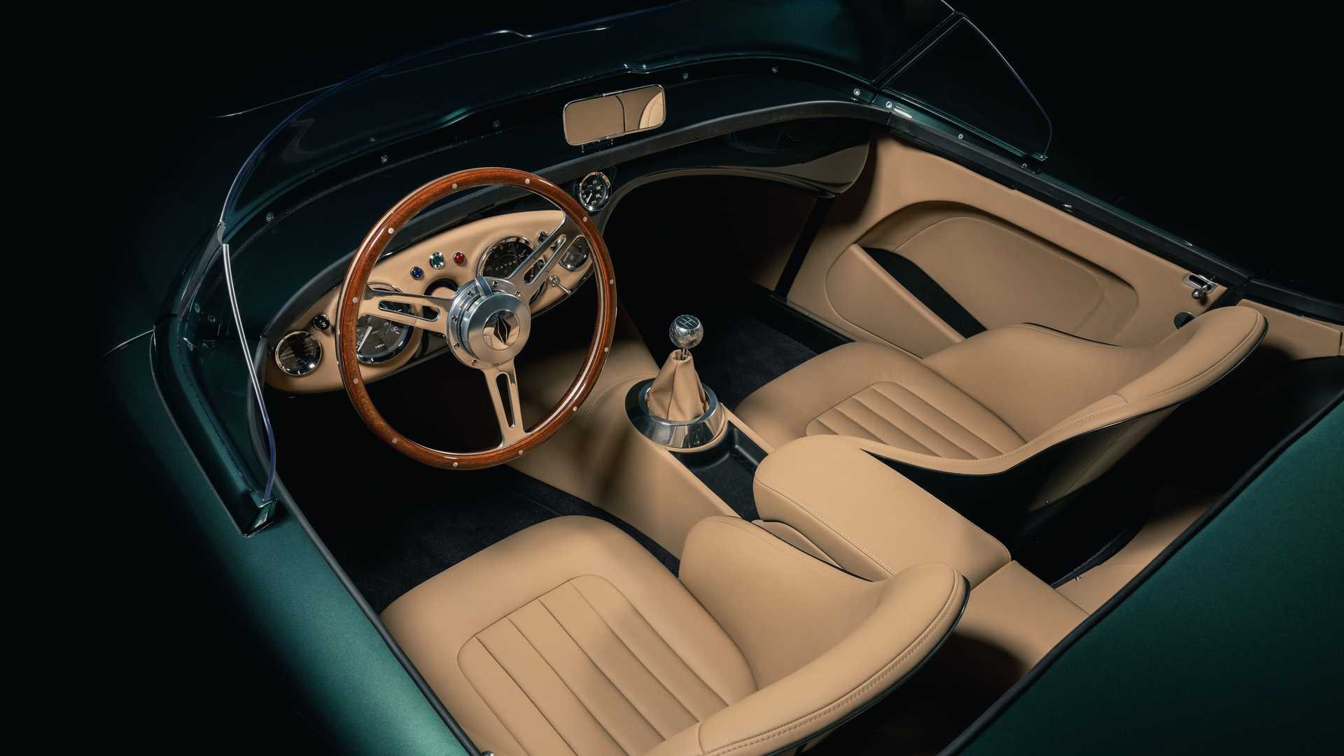 AUSTIN-HEALEY RESTOMOD BY CATON, foto 15