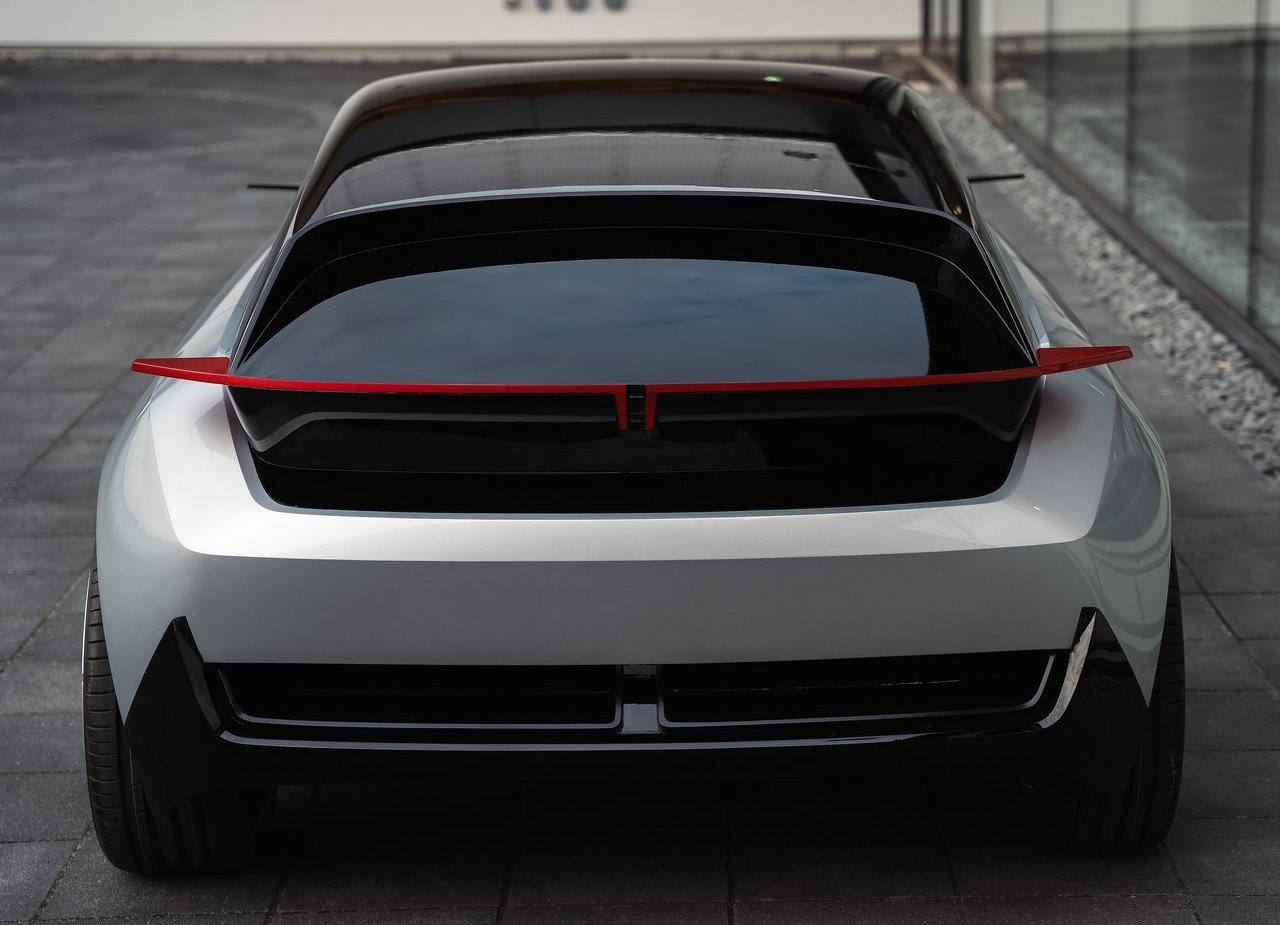 TATA AVINYA CONCEPT, foto 29