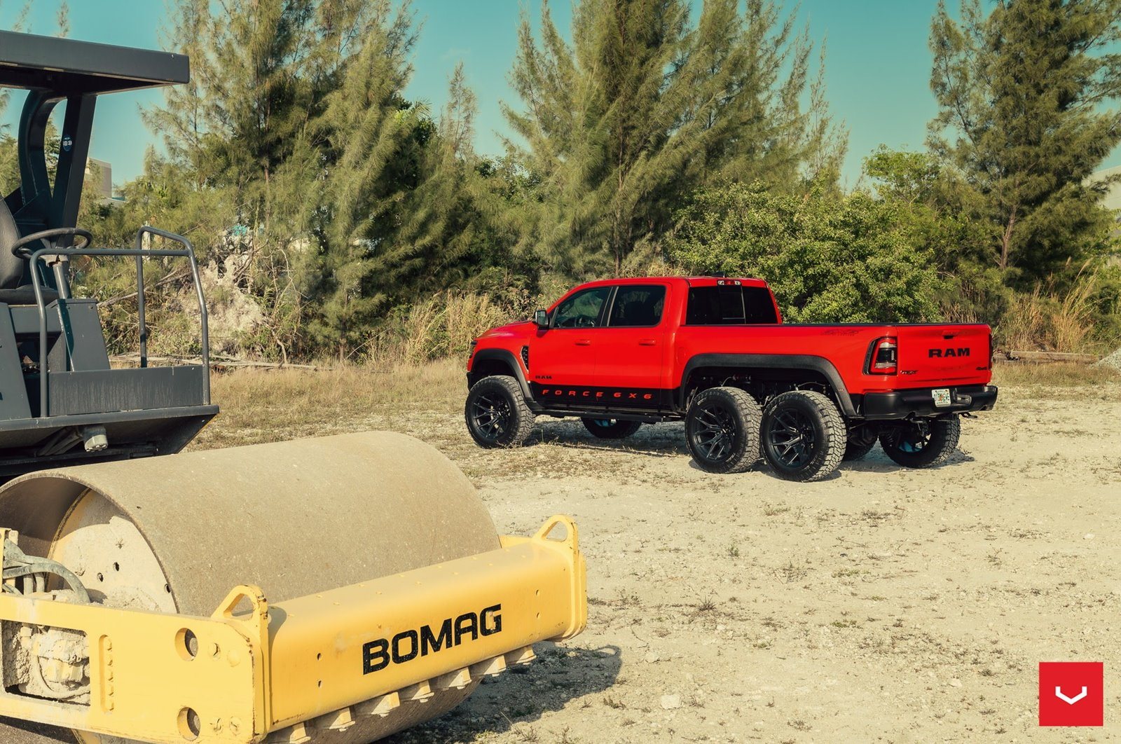 RAM 1500 TRX MAMMOTH 1000 6X6 BY HENNESSEY & VOSSEN WHEELS, foto 12
