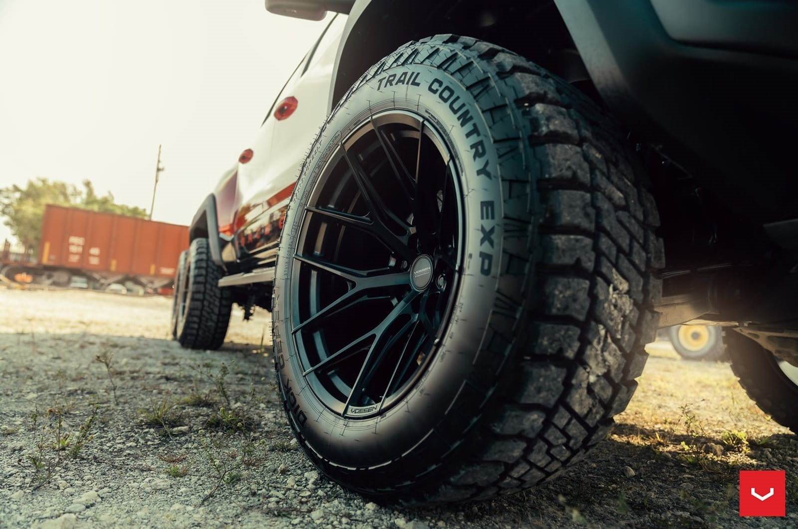 RAM 1500 TRX MAMMOTH 1000 6X6 BY HENNESSEY & VOSSEN WHEELS, foto 14