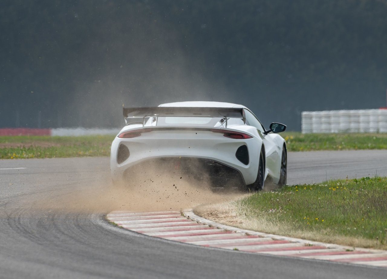 2023 - LOTUS EMIRA GT4, foto 10