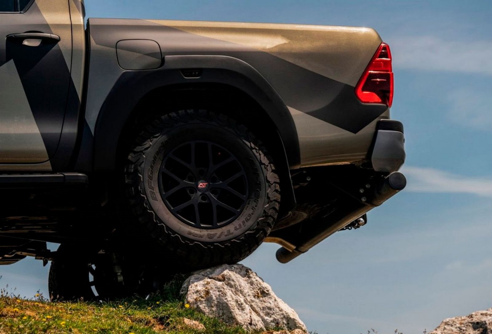 2022 - TOYOTA HILUX AT33 BY ARCTIC TRUCKS, foto 13