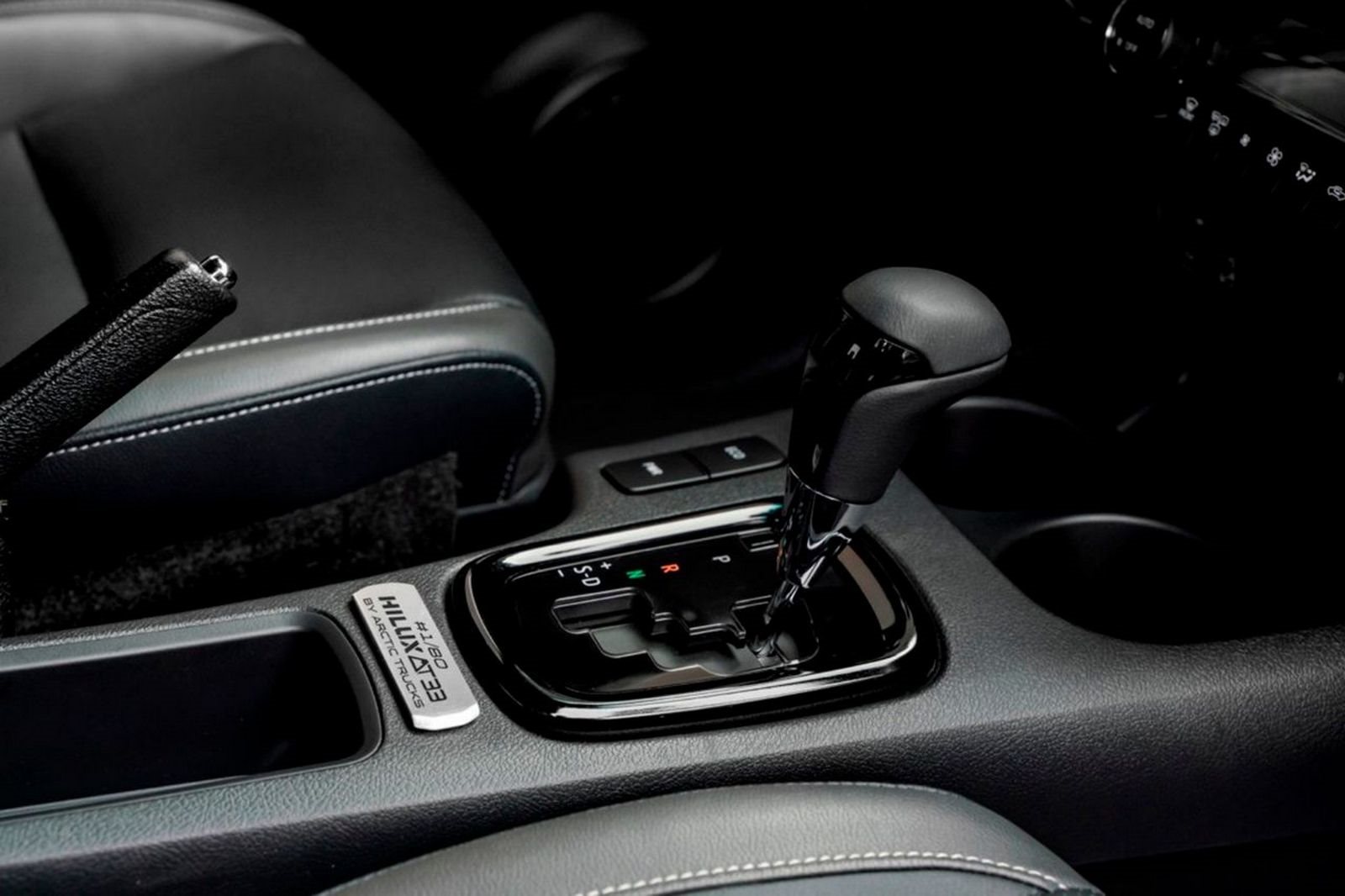 2022 - TOYOTA HILUX AT33 BY ARCTIC TRUCKS, foto 16