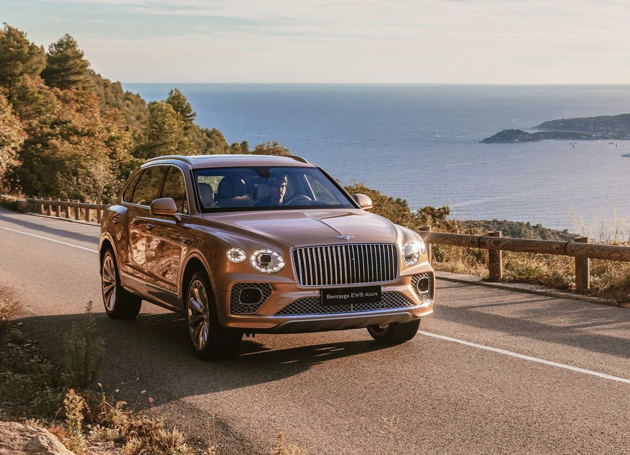 BENTLEY BENTAYGA EWB, foto 12
