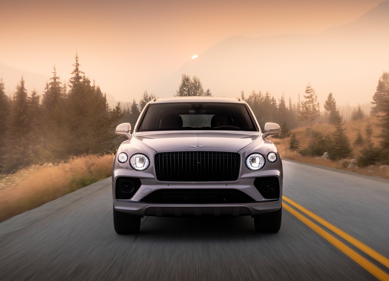 BENTLEY BENTAYGA EWB, foto 71