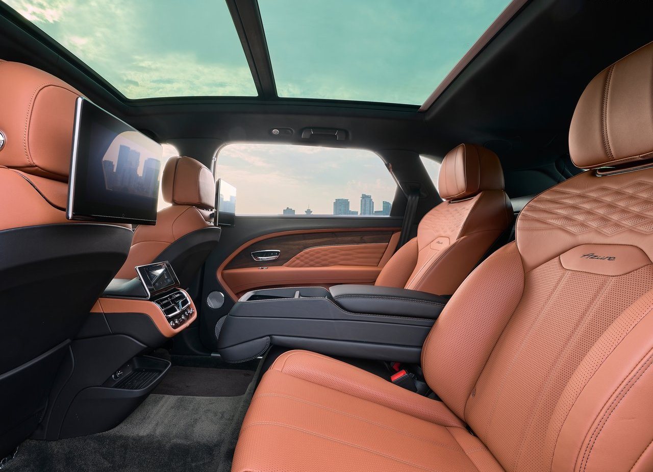 BENTLEY BENTAYGA EWB, foto 97