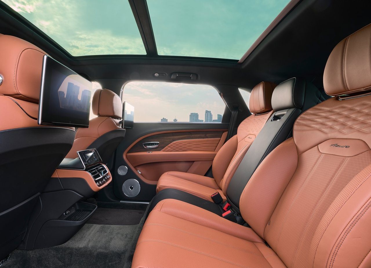 BENTLEY BENTAYGA EWB, foto 98