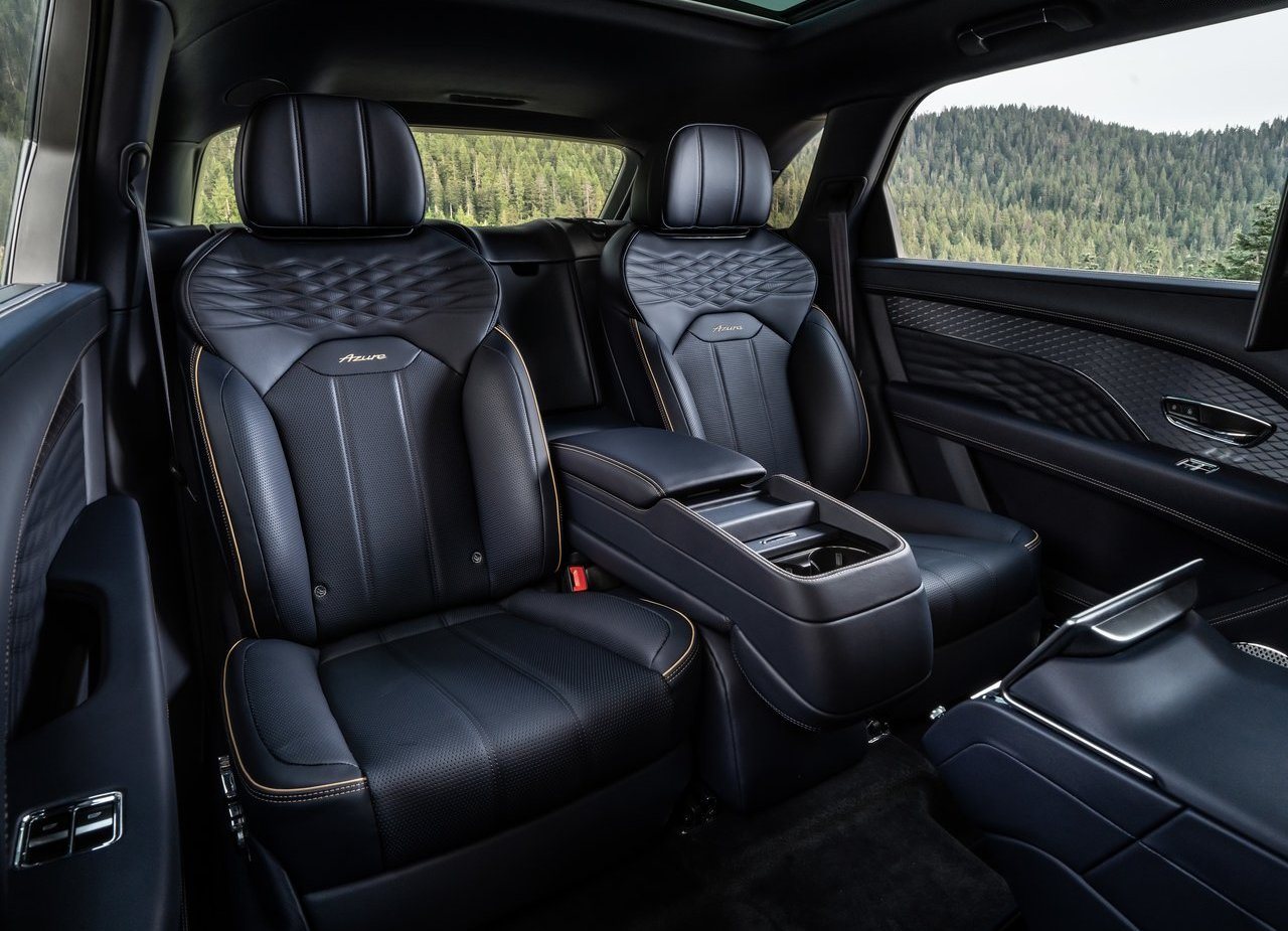 BENTLEY BENTAYGA EWB, foto 99