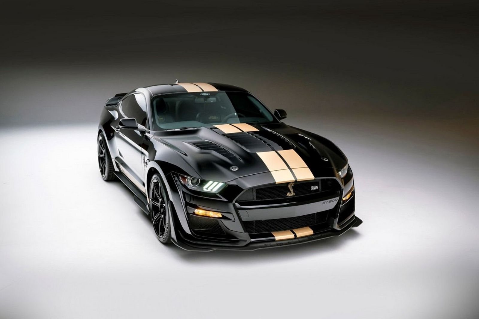 FORD MUSTANG SHELBY GT500-H, foto 3