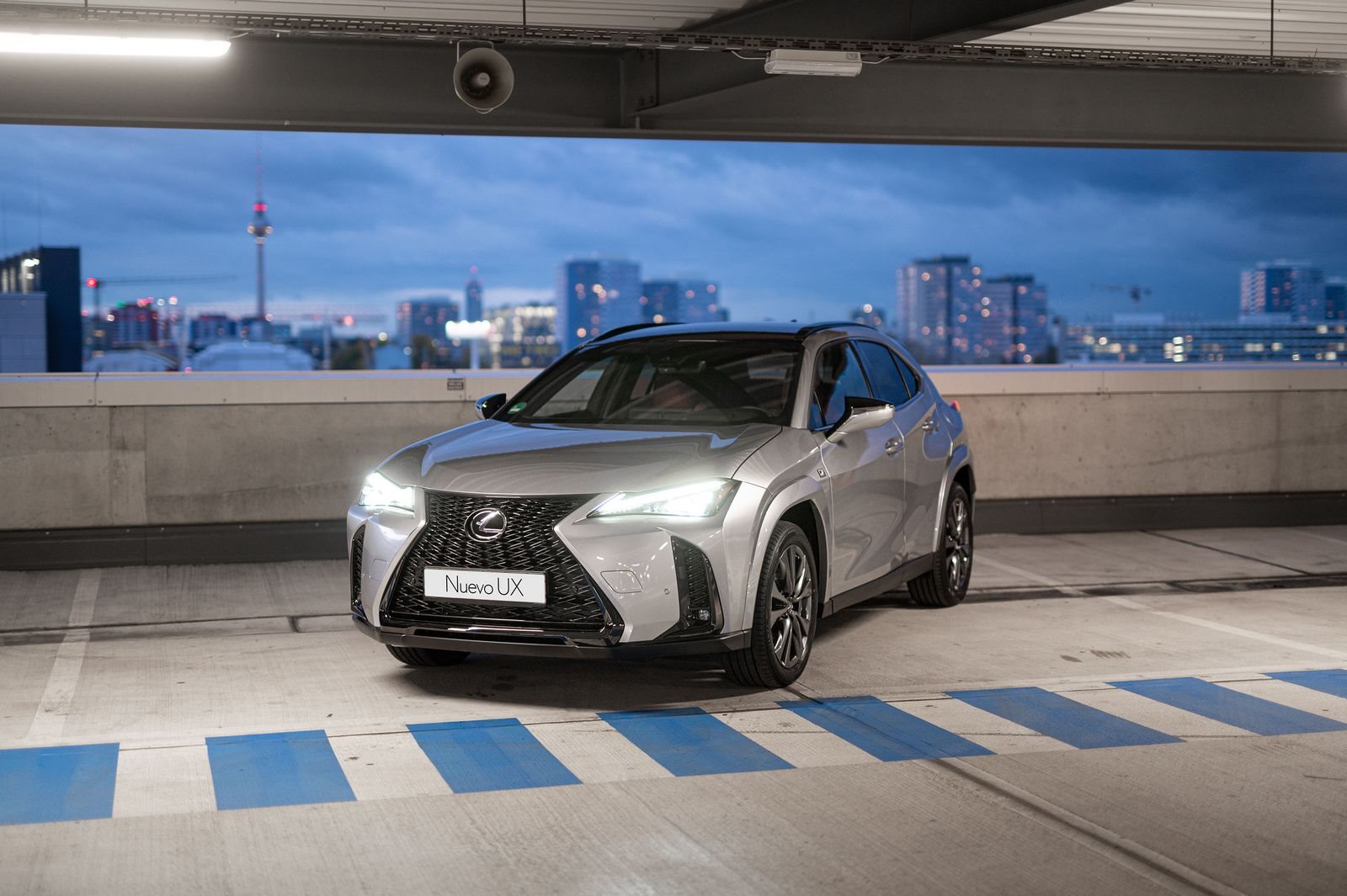 2023 - LEXUS UX, foto 63
