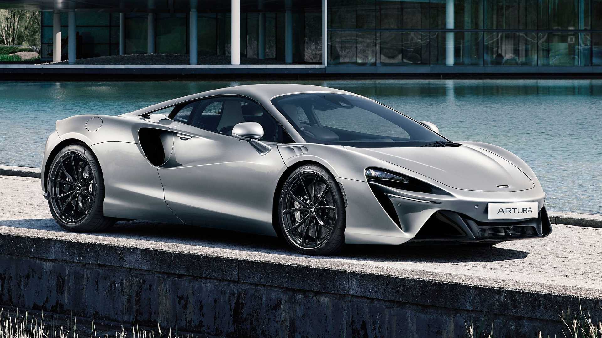 McLAREN ARTURA QUEEN ELIZABETH II, foto 1