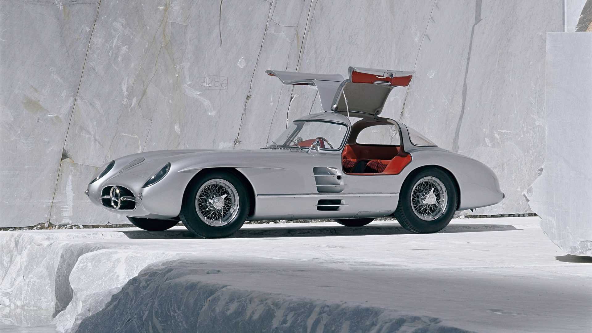 1955 - MERCEDES-BENZ 300 SLR UHLENHAUT COUPE, foto 2