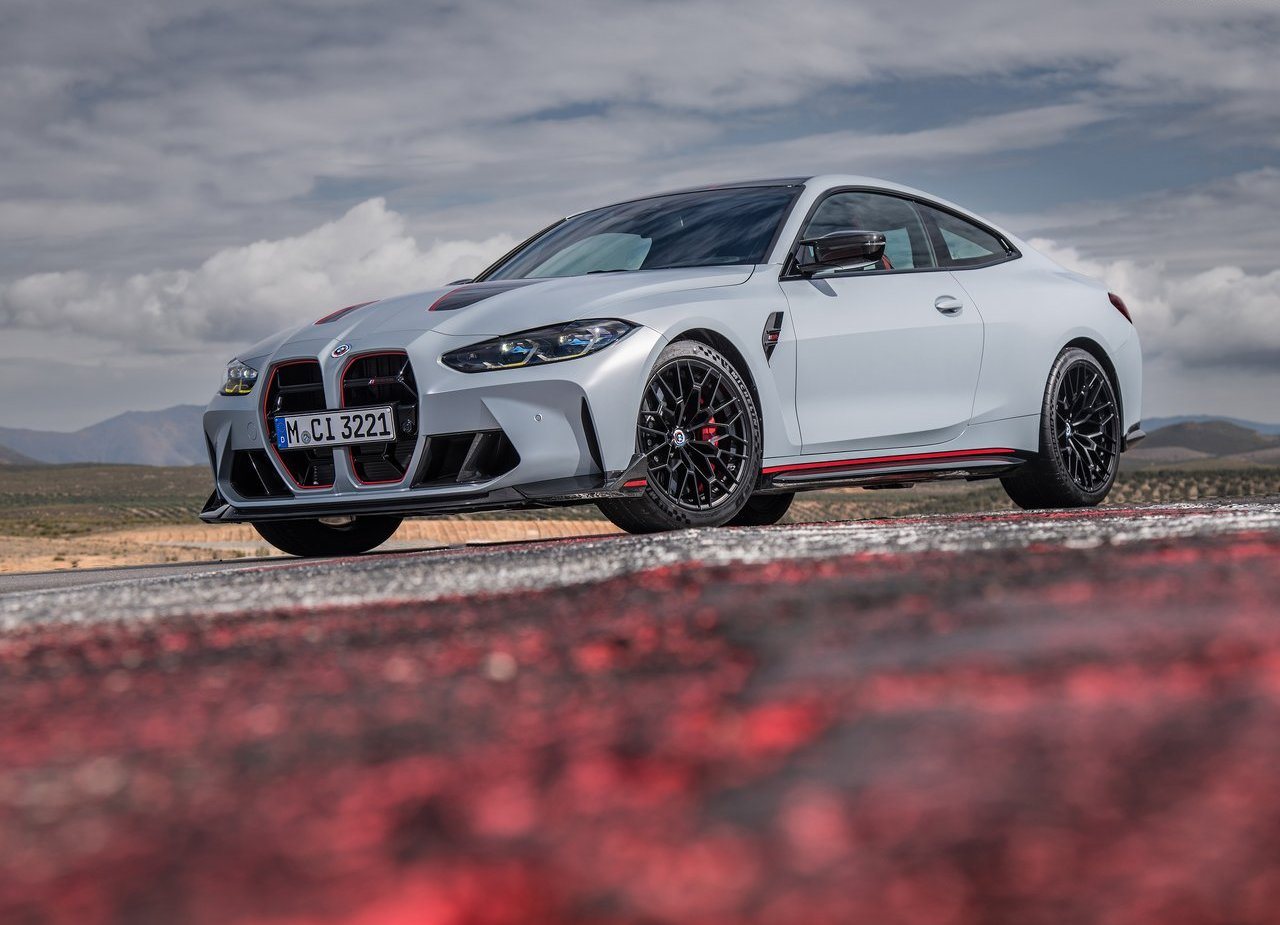 2023 - BMW M4 CSL, foto 2