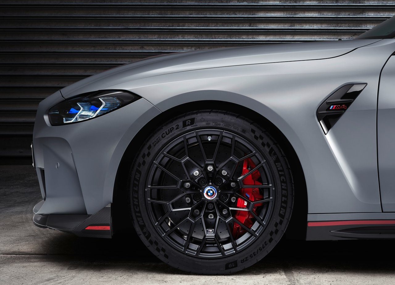 2023 - BMW M4 CSL, foto 123