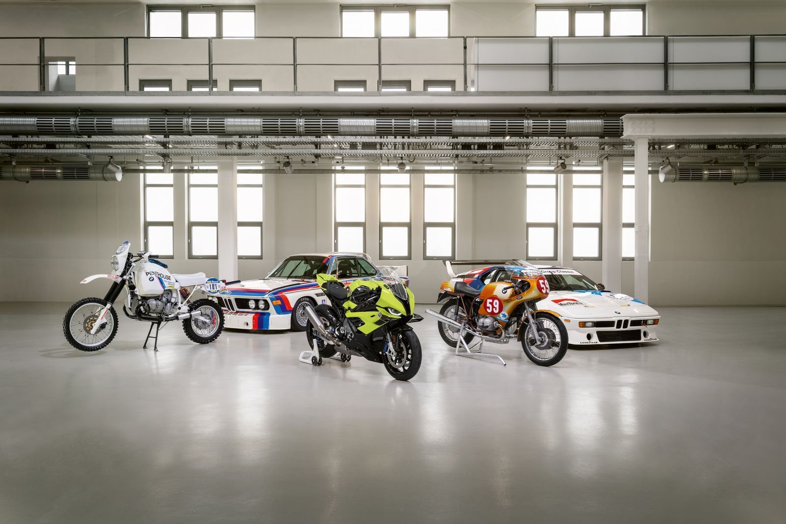 2022 - BMW M 1000 RR 50 YEARS M, foto 12