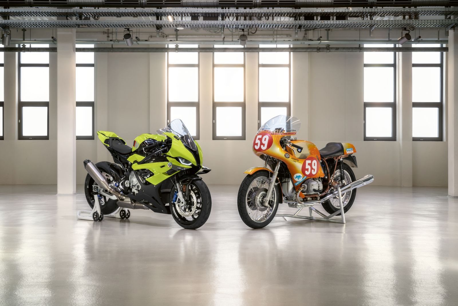 2022 - BMW M 1000 RR 50 YEARS M, foto 13