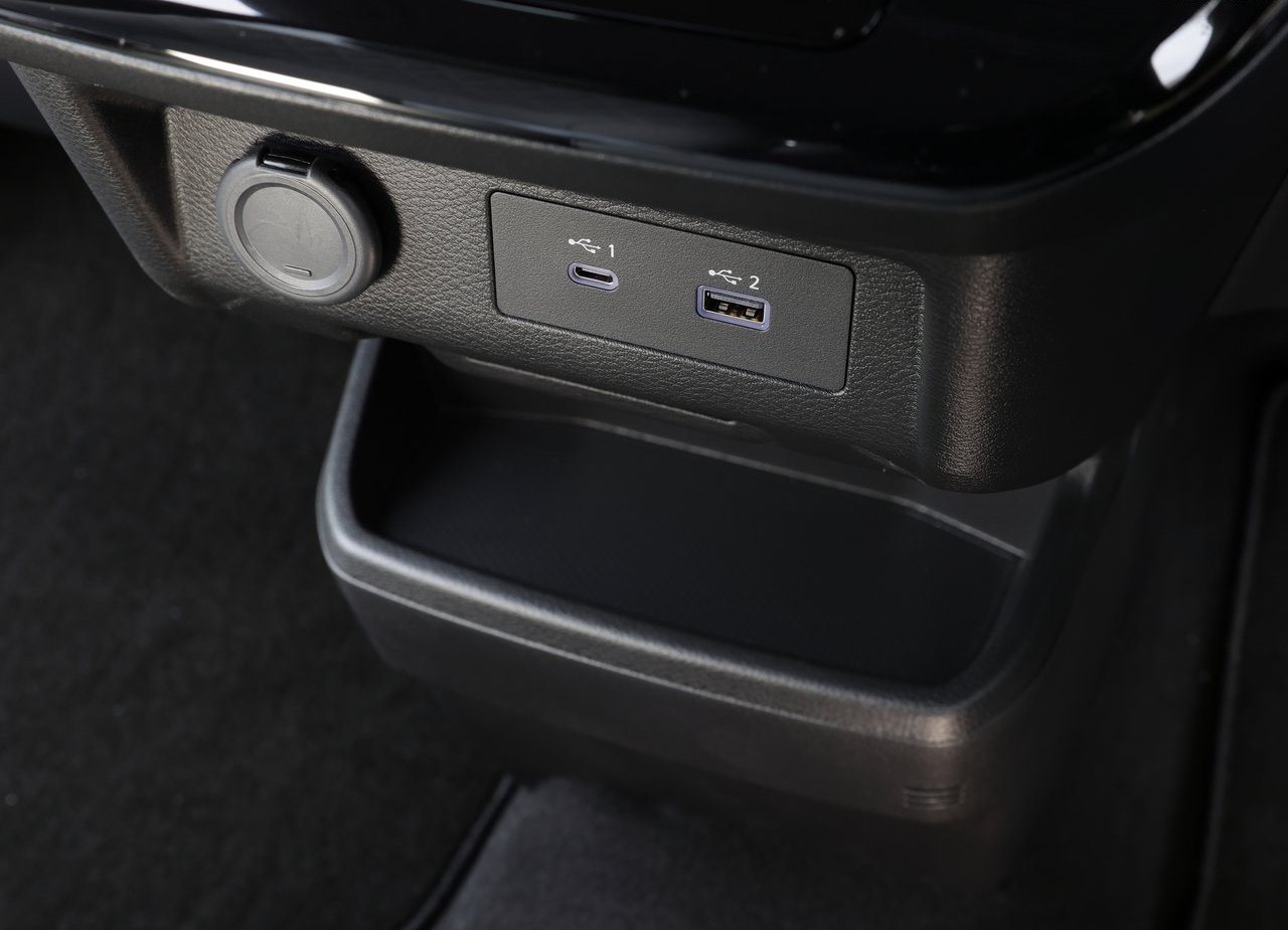 MITSUBISHI eK X EV, foto 48