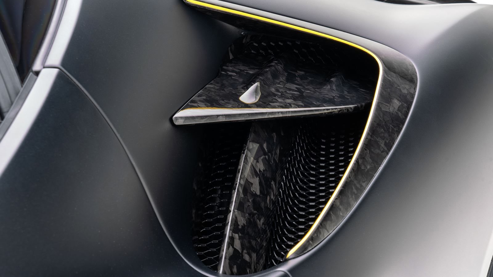2022 - FERRARI SF90 F9XX BY MANSORY, foto 16