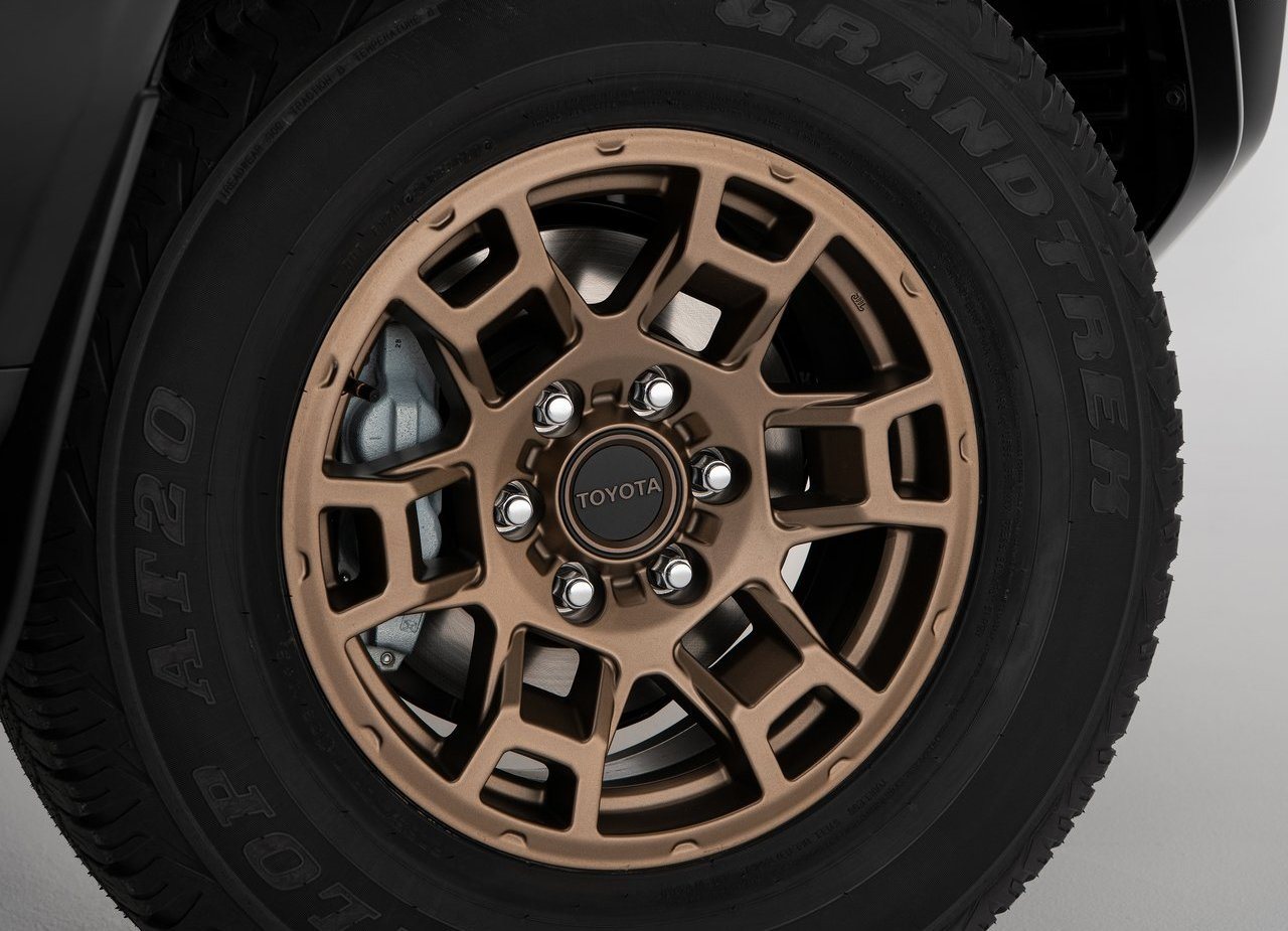 2023 - TOYOTA 4RUNNER 40TH ANNIVERSARY, foto 12