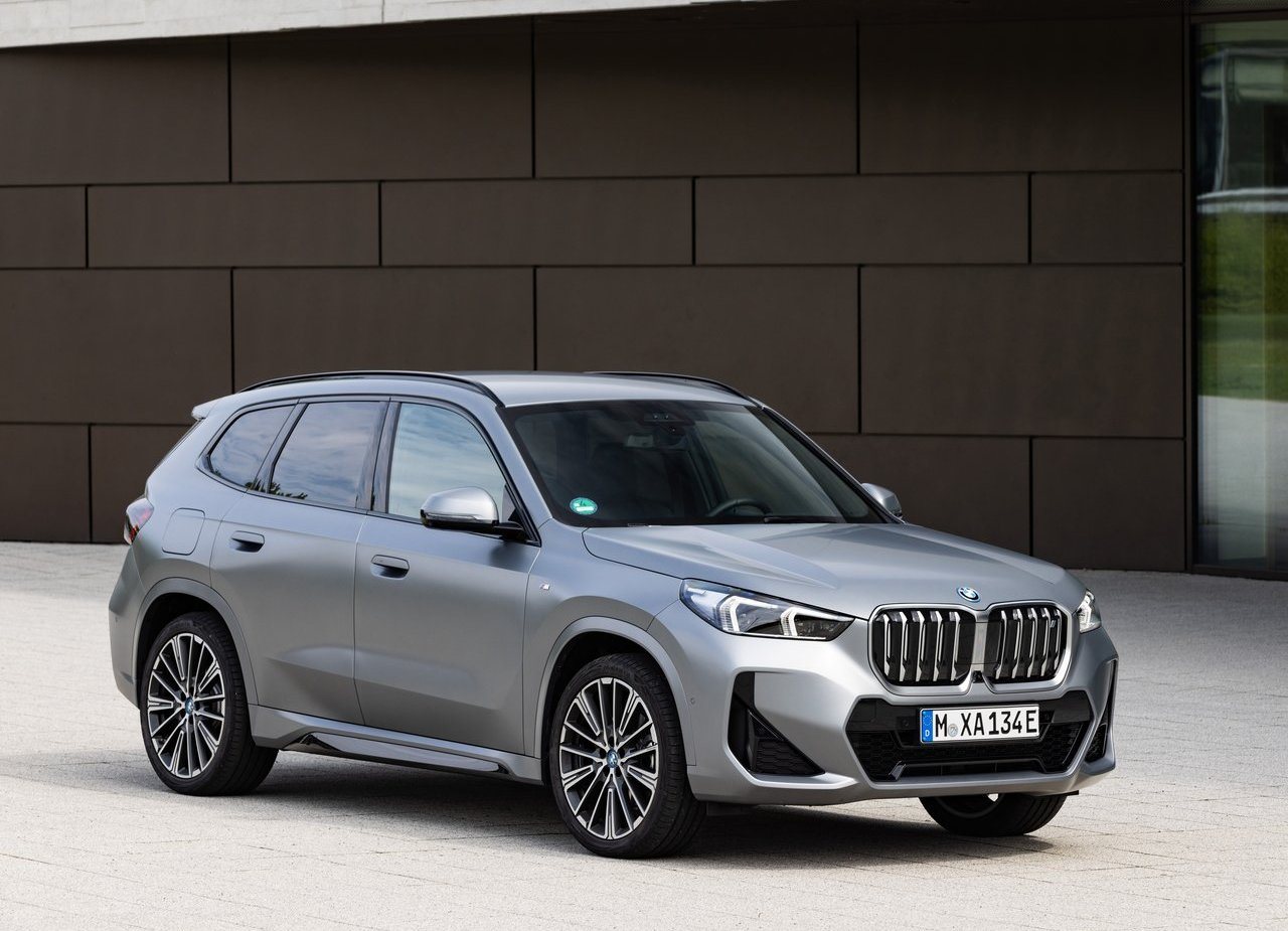 2023 - BMW iX1, foto 2