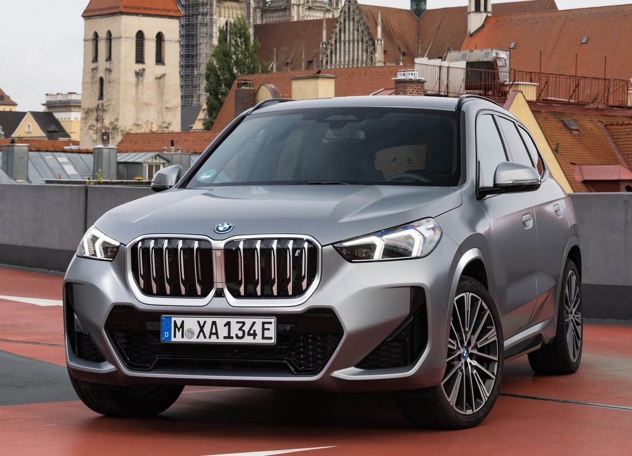 2023 - BMW iX1, foto 7