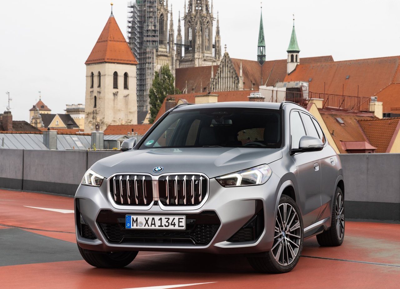 2023 - BMW iX1, foto 8