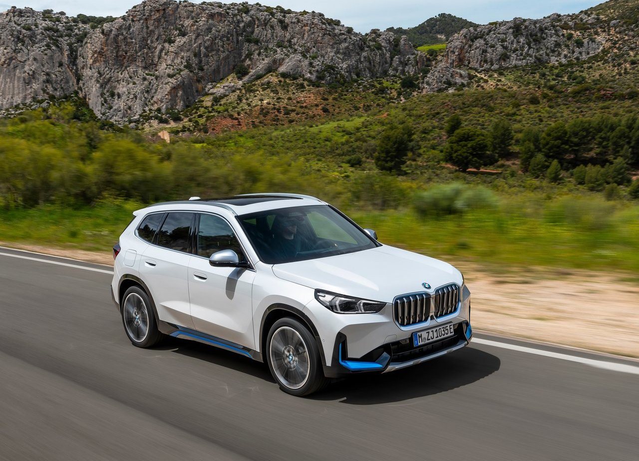 2023 - BMW iX1, foto 22