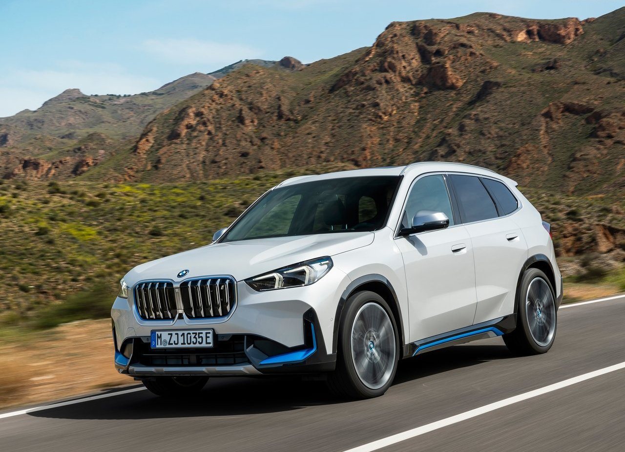 2023 - BMW iX1, foto 27