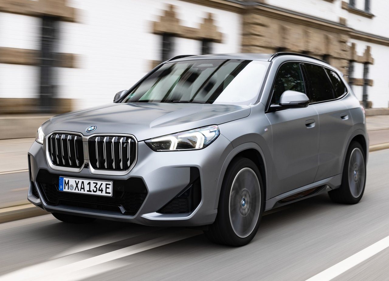 2023 - BMW iX1, foto 34