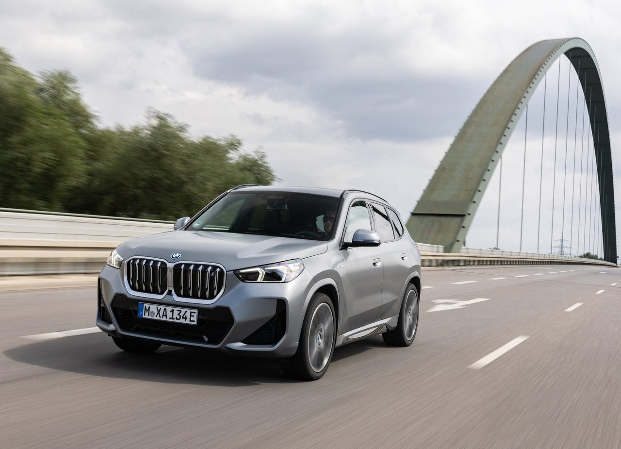 2023 - BMW iX1, foto 36