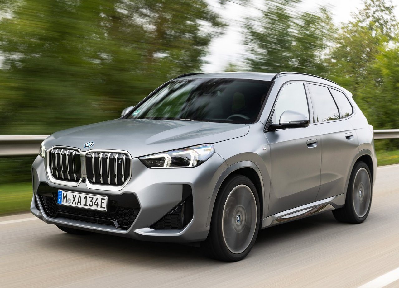 2023 - BMW iX1, foto 37
