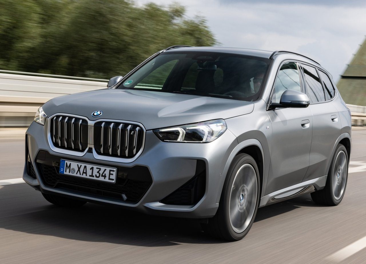 2023 - BMW iX1, foto 42
