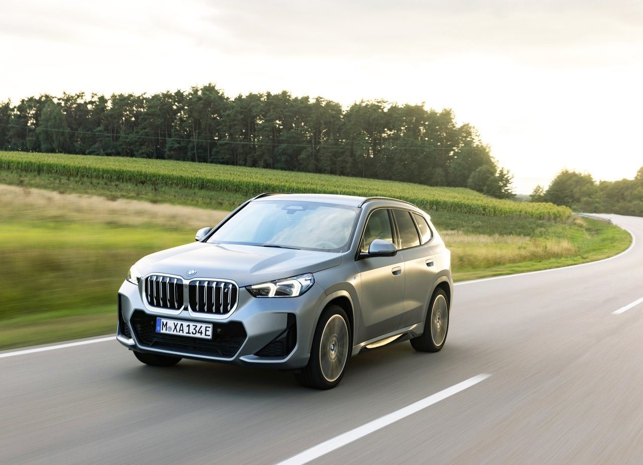 2023 - BMW iX1, foto 44