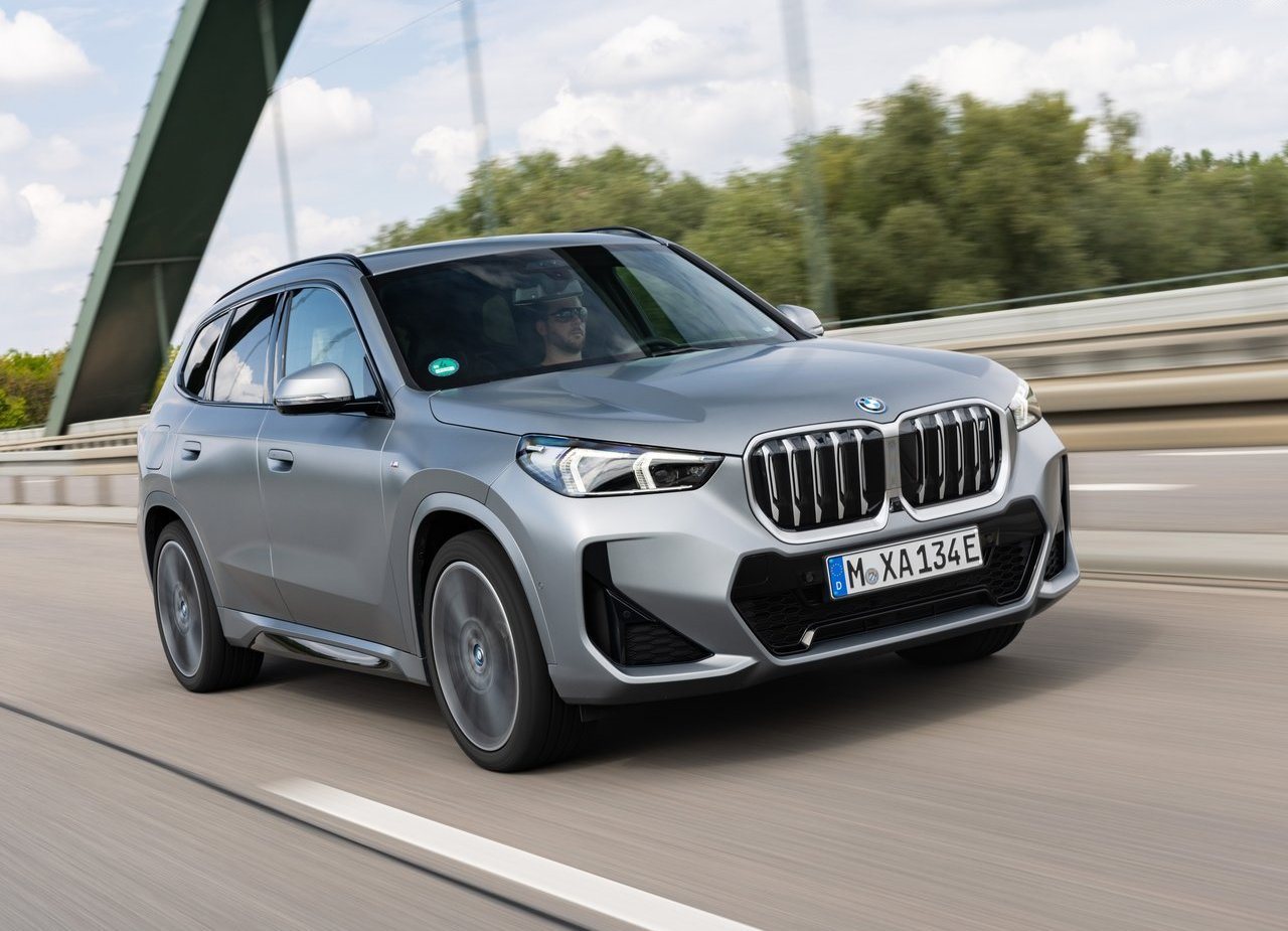 2023 - BMW iX1, foto 48
