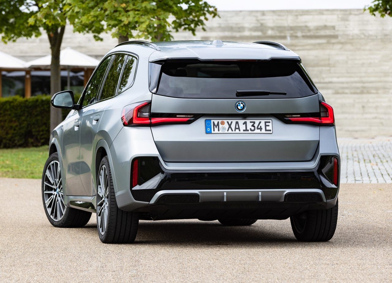 2023 - BMW iX1, foto 59