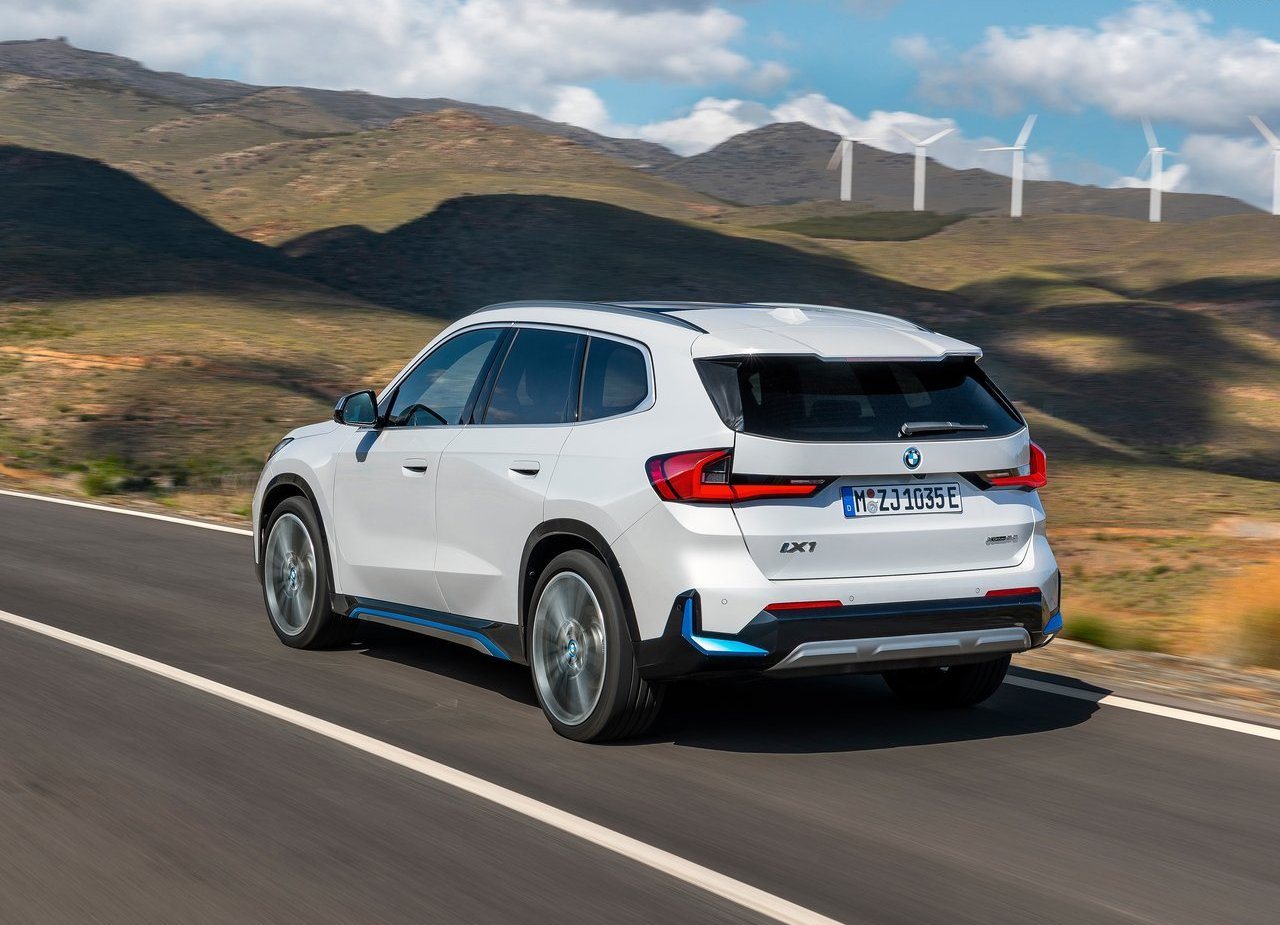 2023 - BMW iX1, foto 74