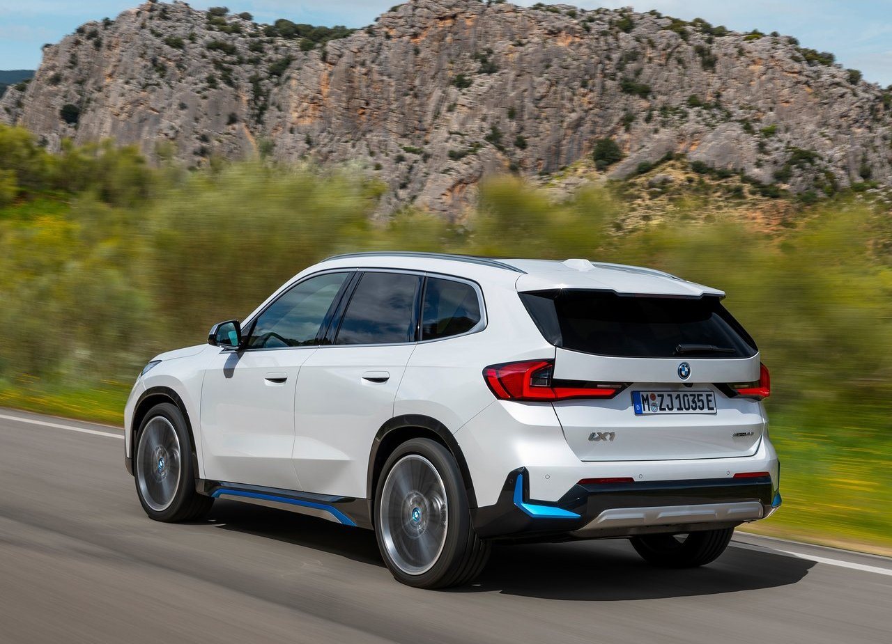 2023 - BMW iX1, foto 75