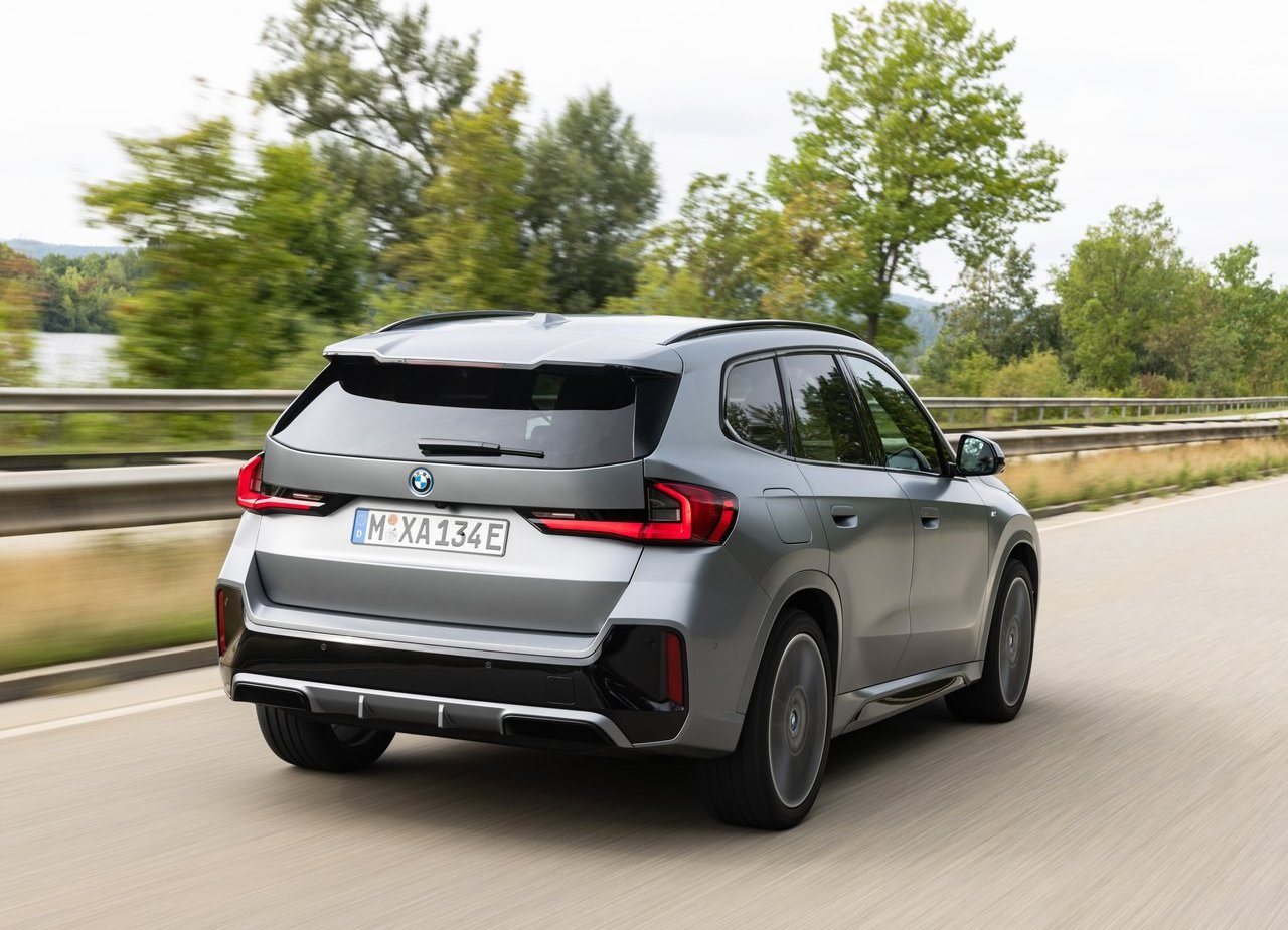 2023 - BMW iX1, foto 79