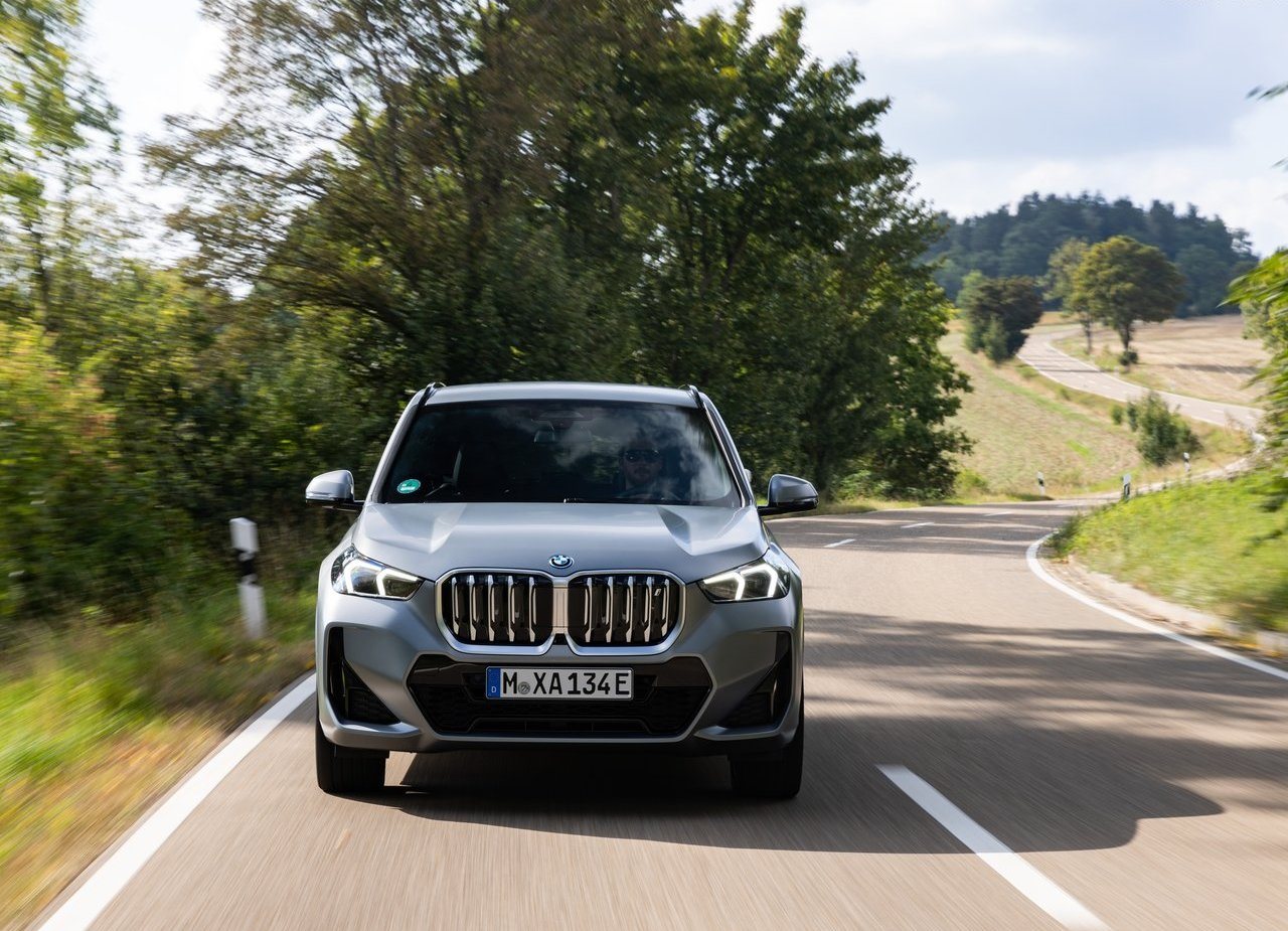 2023 - BMW iX1, foto 91