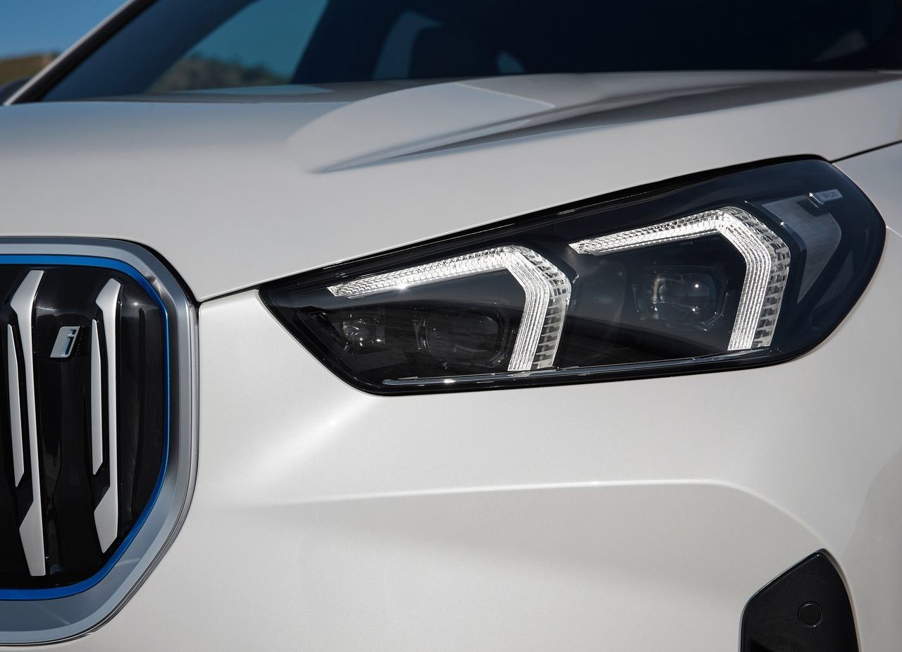2023 - BMW iX1, foto 133