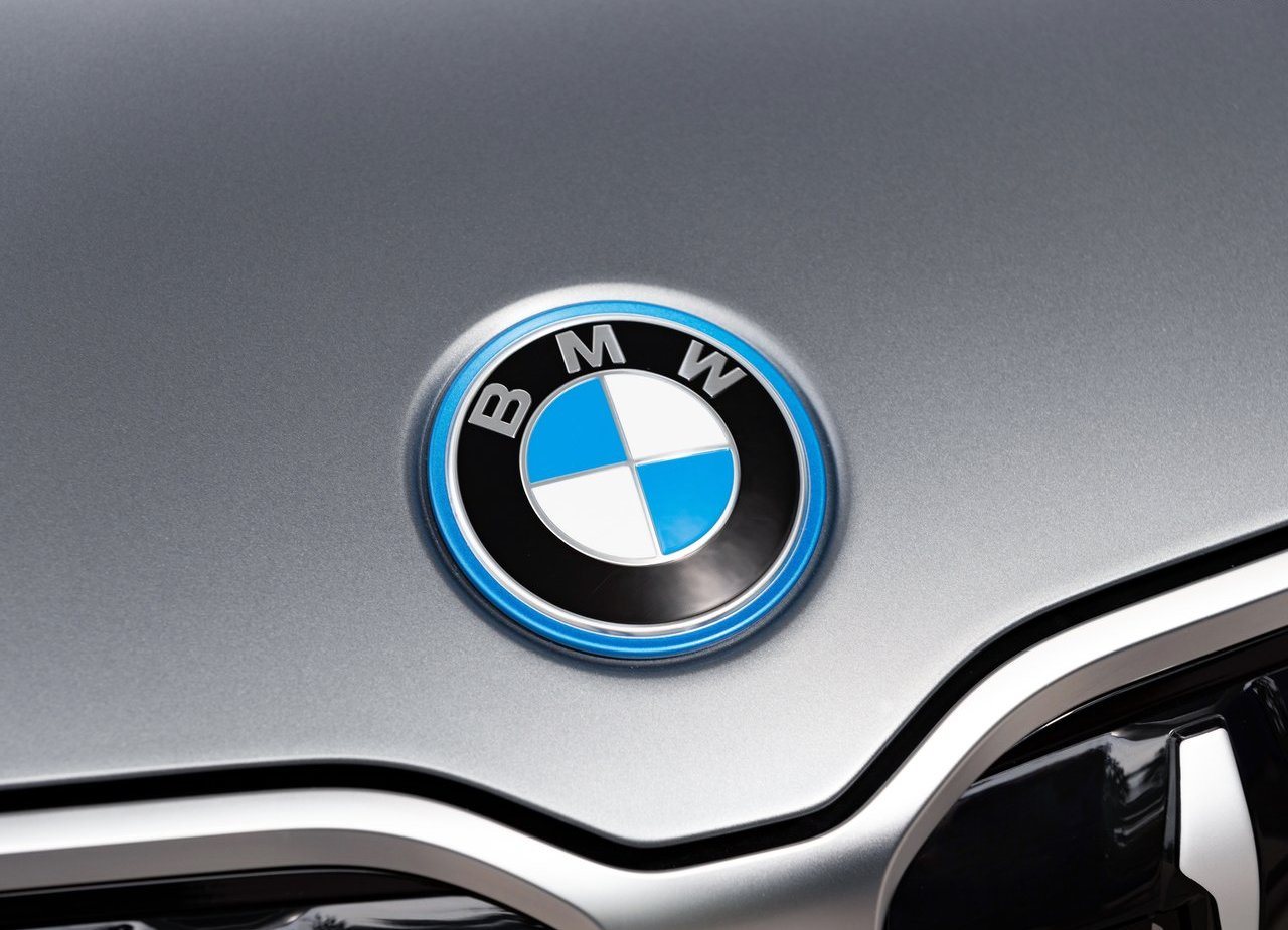 2023 - BMW iX1, foto 144
